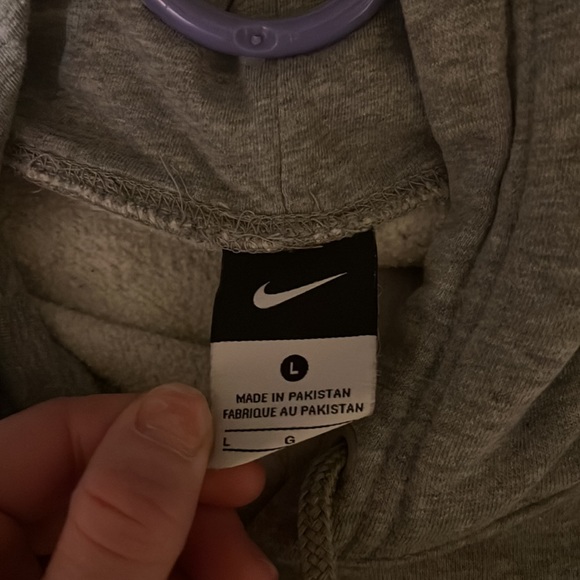 Sweatshirt - Picture 2 of 2